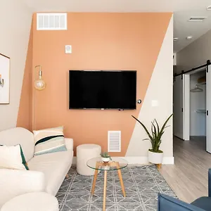 Holiday home Colorful Western Vibe - Walk Everywhere - Zuni Lofts, Denver